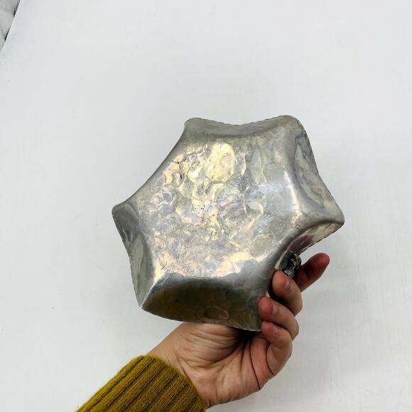 Vintage Metal Silver Tulip Basket Catchall Decor - Picture 5 of 6